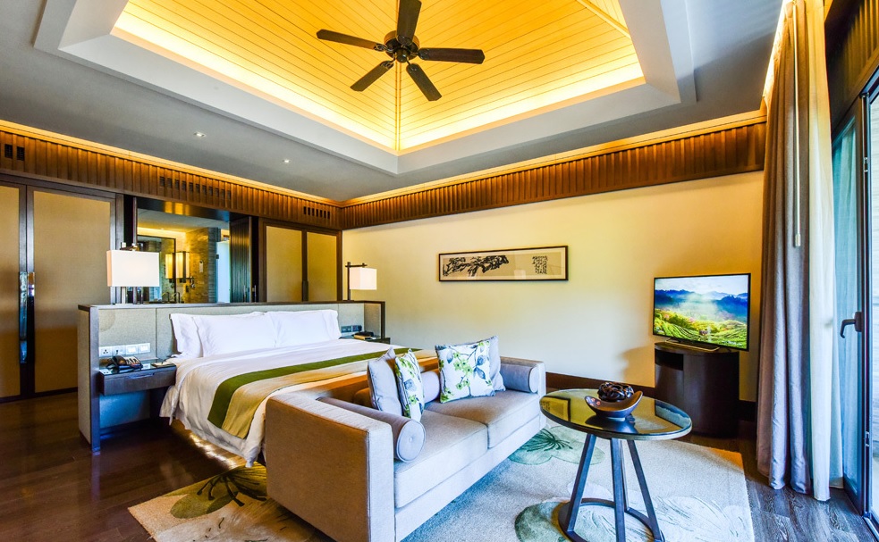 上周在北碚区高端男士会所,项目服务样式真多